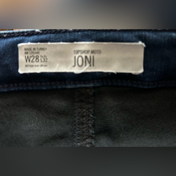 Woman’s TopShop JONI Jeans - Waist 28 - Length 32 - Picture 4 of 6